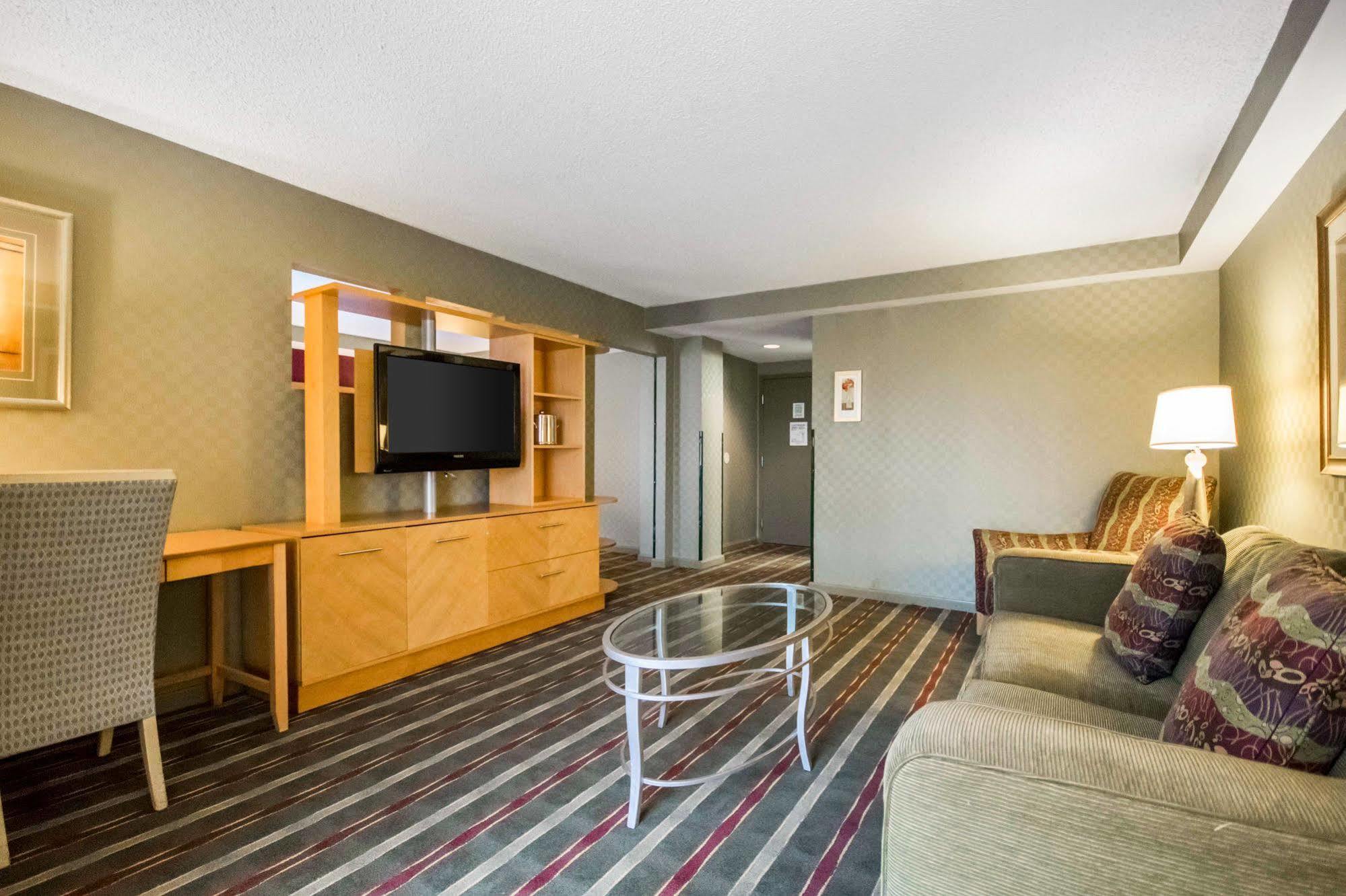 Pier 5 Hotel Baltimore Extérieur photo